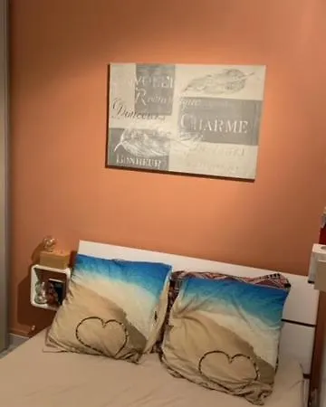 Maison Chaleureuse A 5' De Chatelaillon-plage Сasa de vacaciones Saint-Vivien (Charente-Maritime)
